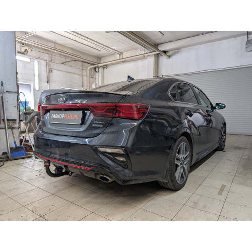 Фаркоп BOSAL (ORIS) на KIA Cerato 2018–2021  Арт. 6764-A (седан)